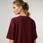 women-wearing-oversized-maroon-tshirt-